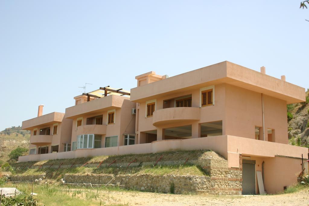 Il Giardino Di Ausonia Bed and Breakfast Ρέτζιο ντι Καλάμπρια Εξωτερικό φωτογραφία